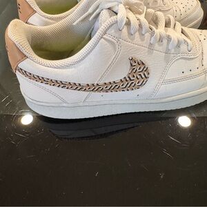 Nike Women's White and Brown Sneakers